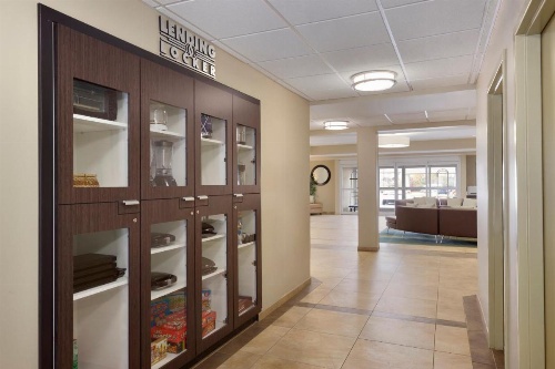 Candlewood Suites VESTAL - BINGHAMTON image 18