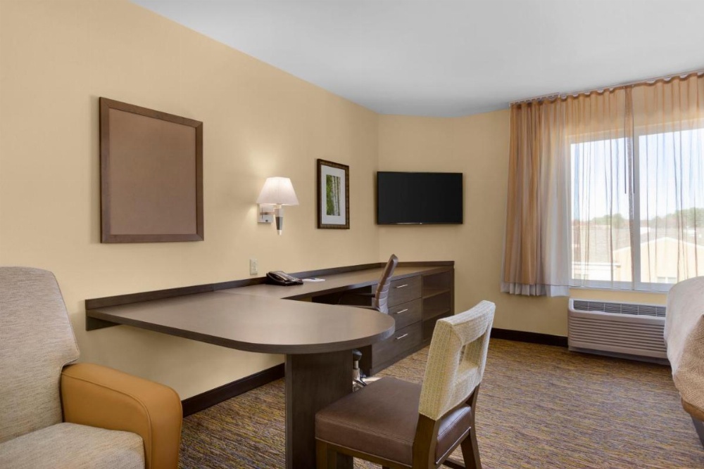 Queen Studio Suite with Two Queen Beds